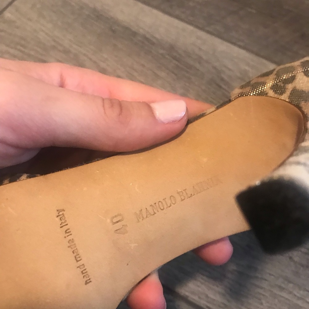 MANOLO BLAHNIK Leopard Peep-Toe D'Orsay - Picture 4 of 8